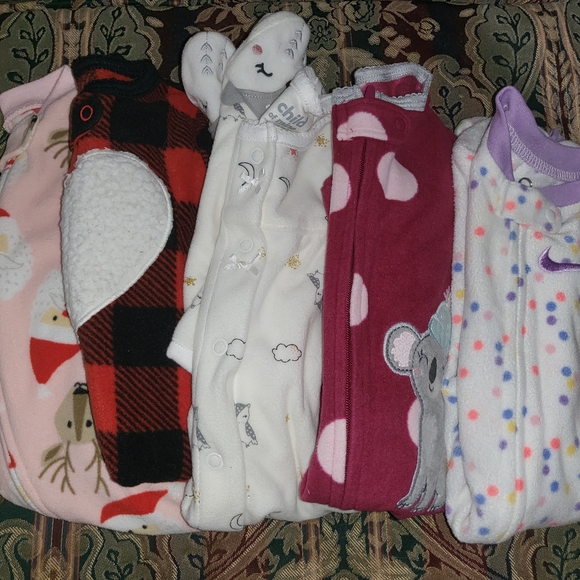 Vibrant Polka Dot Baby Onesie with Purple Trim - Picture 1 of 7